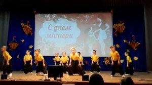 Танец под песню "Пчеловод" .Рук.Татьяна Спичка.