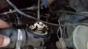 Замена термостата Skoda felicea ч.1