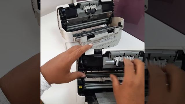 FI 6130 SCANNER FEED ROLLER REPLACED смотреть онлайн