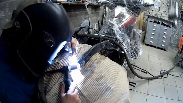 Yamaha XVS950A Midnight Star - исправляем косяки американских тюнингаторов смотреть онлайн