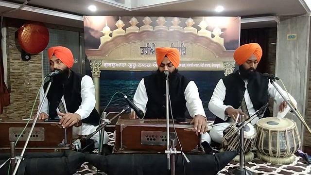 Meri Sejadiyai Adambar Baneya#bhai Manjeet Singh Ji Meet Dehradun Vale