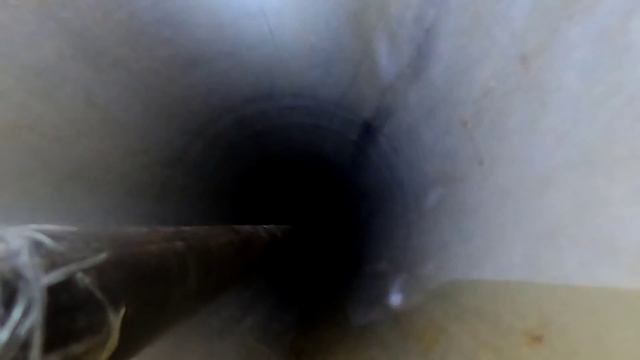 कैमरे में दिखा बोरवेल का पूरा रहस्य - Camera Inside 450 Feet Deep Borewell смотреть онлайн