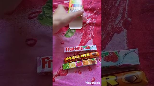 Подарок от Fruit-tella. Так же можно купить в магазине пятерочка. смотреть онлайн