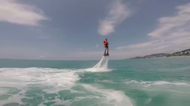 Первые шаги на Флайборде!! ))