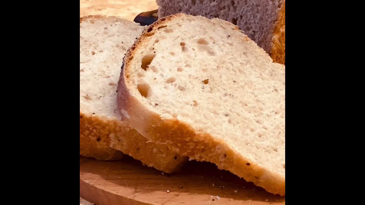 Хлеб на закваске с очень полезными семенами ЧИА смотреть онлайн