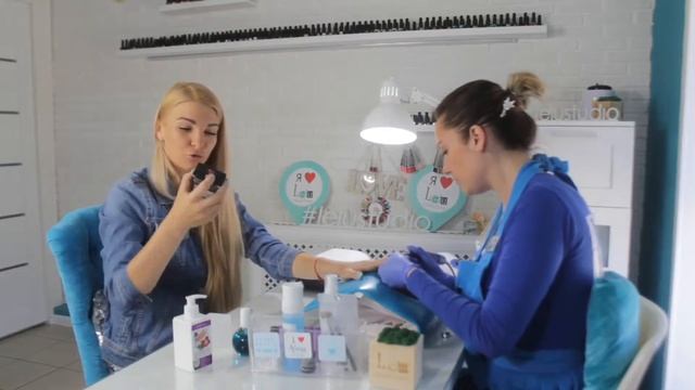 Типы клиентов в Студии маникюра / Смешное / Юмор / Прикол смотреть онлайн