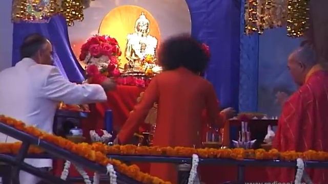 Sai Darshan 304 | Buddha Poornima Celebrations - 2001 | 7th May, 2001 смотреть онлайн
