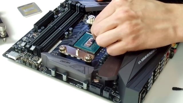 32 ЯДЕРНЫЙ ПРОЦЕССОР AMD RYZEN. И второе поколение процессоров ZEN смотреть онлайн