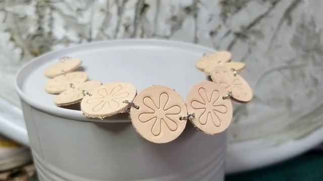 Новые кожаные браслеты .Коллекция "Август" смотреть онлайн