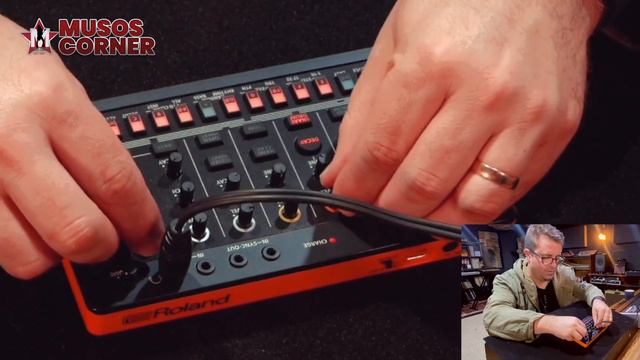 Roland T8 Rhythm Machine Demo смотреть онлайн