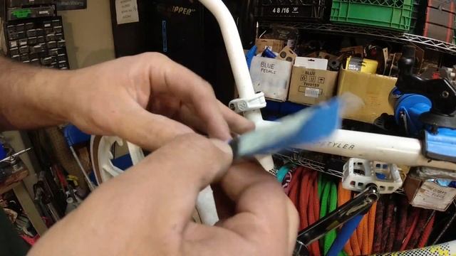 1986 REDLINE RL20A OLD SCHOOL BMX BUILD @ HARVESTER BIKES смотреть онлайн