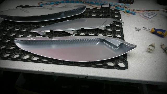 HYUNDAI Santa Fe установка bi-led модулей и ДХО/динамические поворотники в секцию габаритных огней смотреть онлайн