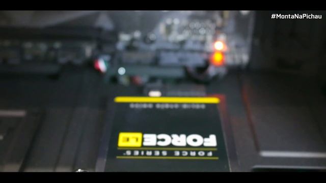 VOCÊ DISSE RAZER??? I7-7700K | GTX 1080 ACX 3.0 | Strix Z270 | 16GB | NZXT H440 Razer Edition смотреть онлайн