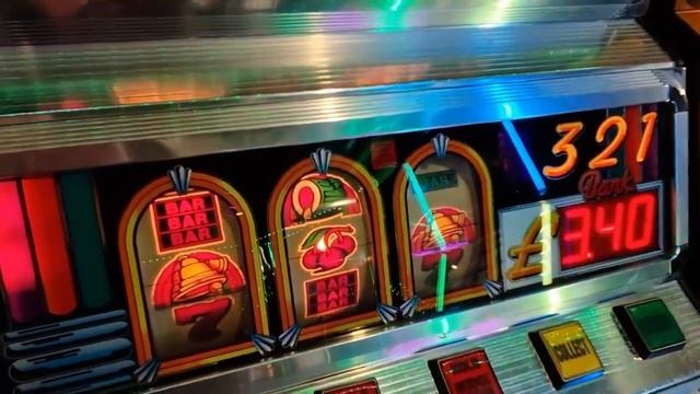 Reel Fruits Maidstone Classic Fruit Machine Amusement Arcade | Mr Ps Retro Slot Machine Play Part 2 смотреть онлайн