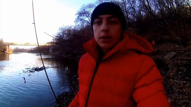 ПОСЛЕДНЯЯ СЕЗОННАЯ РЫБАЛКА НА ОМКЕ!!! смотреть онлайн