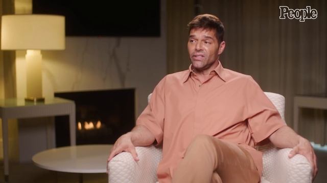 Ricky Martin On Finding Lasting Love, Raising Four Kids and Why He 'Will Never Hide Again' | PEOPLE смотреть онлайн