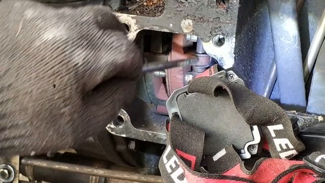 ? КАК отрегулировать лапки диска КПП 2-х дисковое сцепление Минитрактор ДонгФенг-244 #тракторист смотреть онлайн