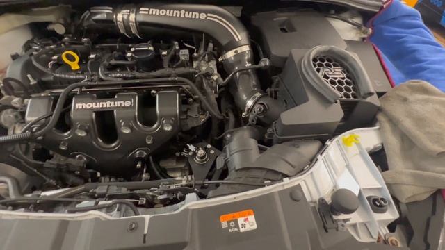 STUNNING WHITE MK3 FOCUS RS GETTING MIXED UPGRADES PART 2 смотреть онлайн