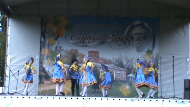 #RussianDance Народный коллектив ансамбль танца "Светлячок" Городского Дома культуры г. Новозыбкова смотреть онлайн