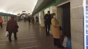 Станция метро Василеостровская