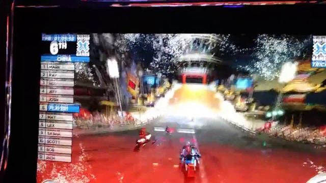 SnoCross winter X Raw Thrills Snocross 42" LCD Snowmobile Racing Game at Dave and Busters смотреть онлайн