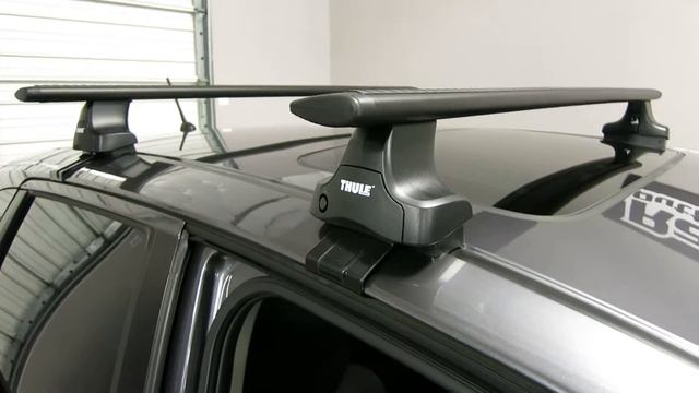 Honda Fit with Thule BLACK AeroBlade Roof Rack by Rack Outfitters смотреть онлайн