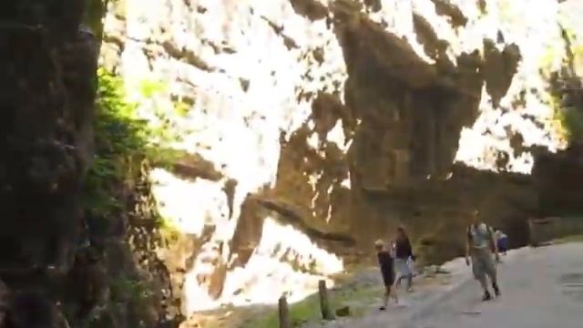 ЮПШАРСКИЙ КАНЬОН смотреть онлайн