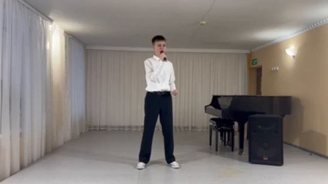 "Нам нужна одна победа!" сл. и муз. Б.Окуджавы смотреть онлайн