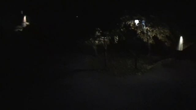 Sony HDR SR8E - Test footage at night! смотреть онлайн