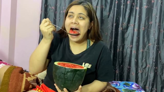 Eating Red Color Foods for 24 Hours || Ayush Chose Red || смотреть онлайн