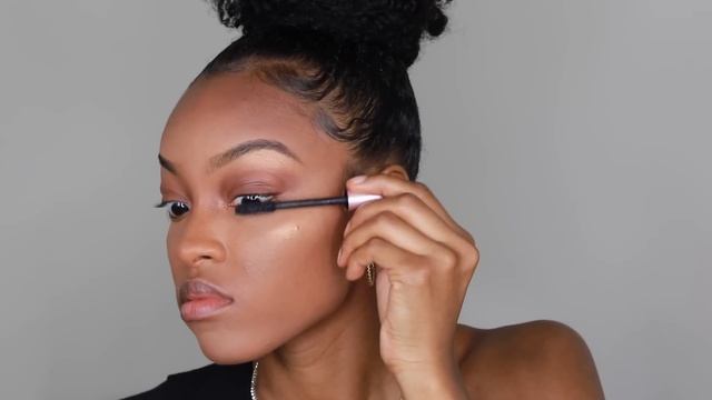 BEGINNER MAKEUP STARTER KIT | ONLY 5 DRUGSTORE PRODUCTS! смотреть онлайн