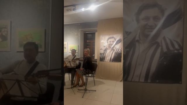 стихи Дмитрия Сухарева, музыка Виктора Берковского " Альма матер" смотреть онлайн