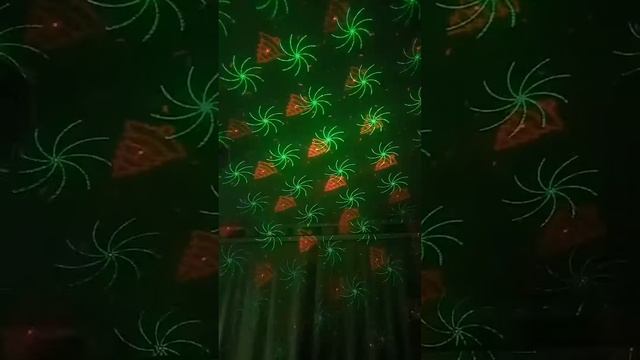новогодний 2х лазерный проектор смотреть онлайн