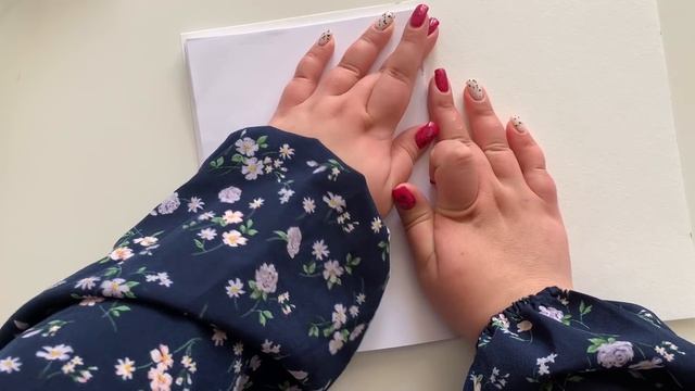 ?КАК СДЕЛАТЬ СКЕТЧБУК + НАКЛЕЙКУ БЕЗ ДВУХСТОРОННЕГО СКОТЧА? КАТАЛОГ БУМАЖНЫХ СЮРПРИЗОВ