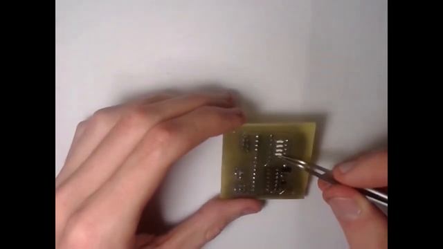 Программирование микроконтроллеров Урок 2 смотреть онлайн