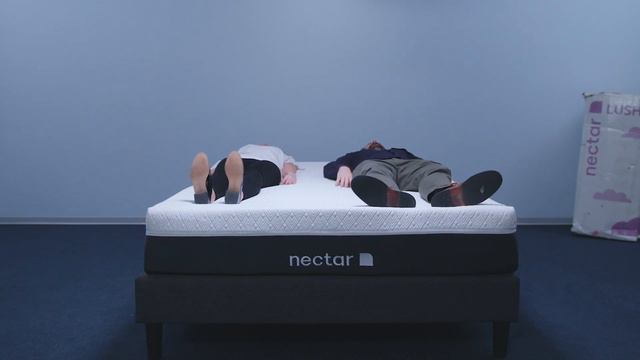 Nectar Lush Unboxing | Better than the original? (Nectar Lush Mattress Review 2020) смотреть онлайн