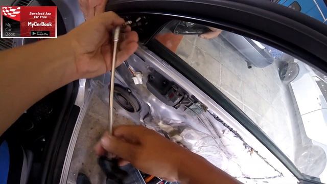 Toyota Avensis (1997–2002) How to Replace a Car Door Mirror смотреть онлайн