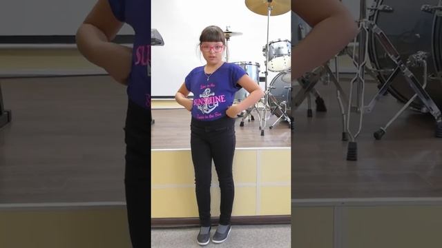 стих "Болтунья", читает САВРАСОВА Полина 3 кл (осень 2019) смотреть онлайн