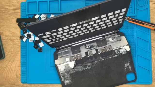 Apple IPad Magic Keyboard Teardown