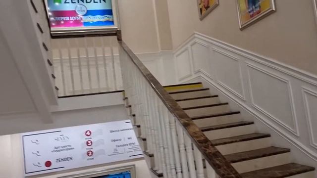 ЖД Вокзал и ЦУМ Сочи. Снято на Samsung Galaxy S21 Ultra 5G смотреть онлайн