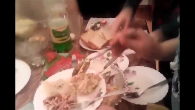 КАК ПРАВИЛЬНО КЛАСТЬ КОЛБАСУ НА ХЛЕБ [ВЛОГ С ДР ЛЕРКИ] смотреть онлайн