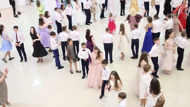 2023.04.25 - Бал для 5 кл.44 лицея - ч.15 смотреть онлайн