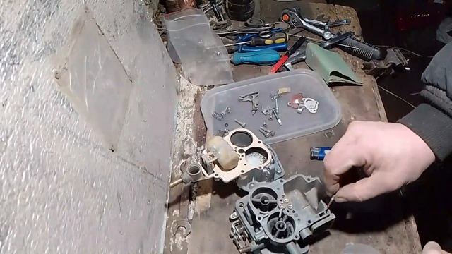 Ремонт карбюратора ОЗОН ВАЗ 2107 смотреть онлайн