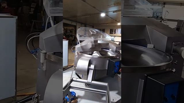 Kuter misowy Servotech BC 200 смотреть онлайн