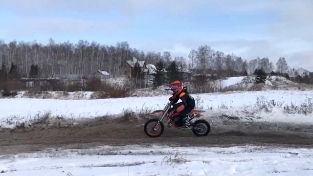 Путь БЕШЕНОГО ребенка к Чемпионату России. Детский мотокросс смотреть онлайн