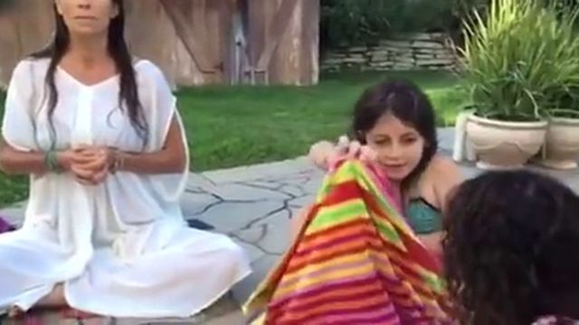 Humee Hum Brahm Hum With Sukhdev of Aykanna смотреть онлайн