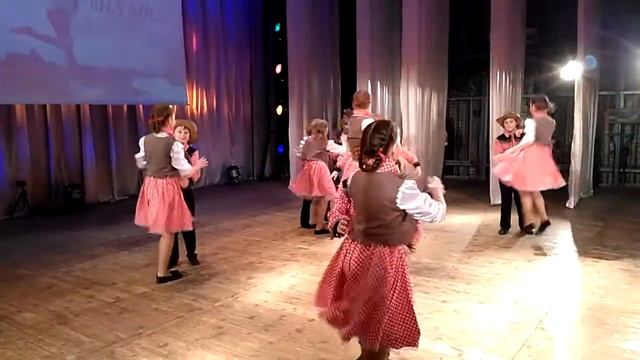 Танец ,,Ковбои" коллектив Озорники 16.03.19 смотреть онлайн