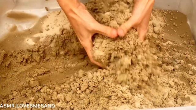 Beach Sand Crush into water смотреть онлайн