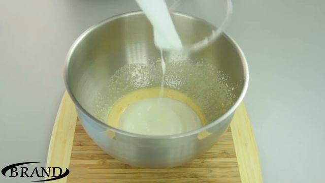 Творожная запеканка в мультиварке BRAND 37502, 502