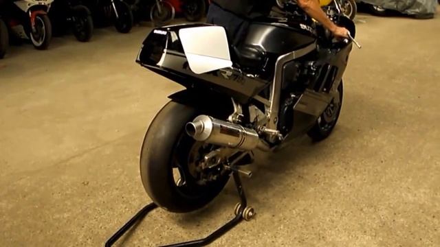 Suzuki GSXR750 L 1990 Period 6 Race bike project смотреть онлайн